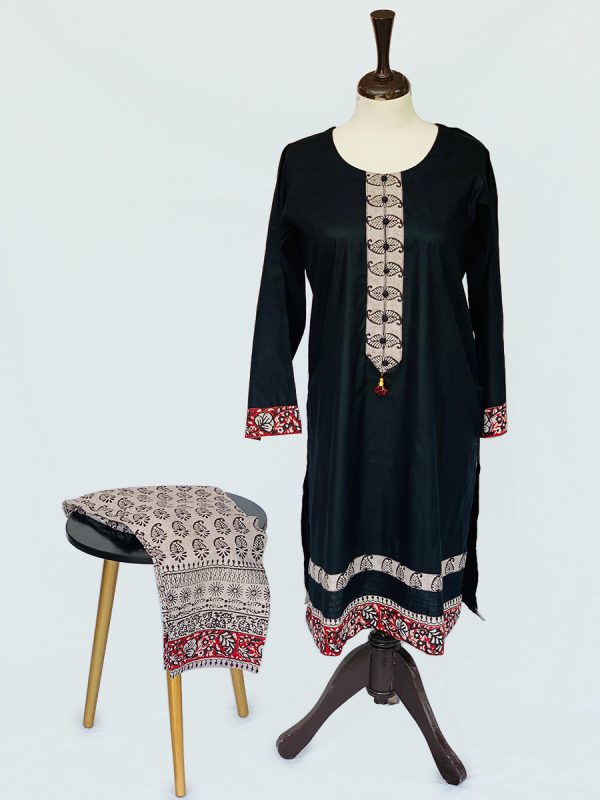 3 piece Embellished suit - Image 2