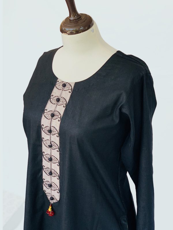 3 piece Embellished suit - Image 3